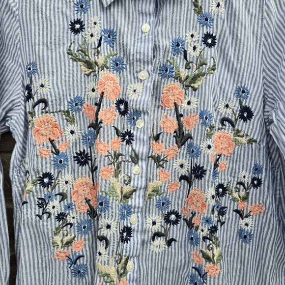 Style & Co Petite Cotton Floral Embroidered Button Up Blouse - Picture 5 of 5